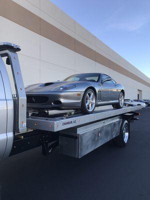 Transport this beautiful Ferrari 575 Maranello to get its oil change