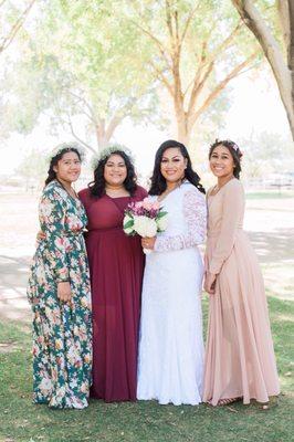 My sisters (3 of 7 of my bridesmaids) Yes Debra did there dress.