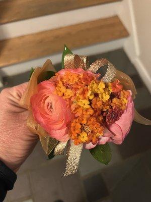 Stunning corsage