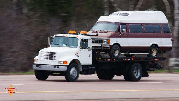 Lightning Bolt Towing