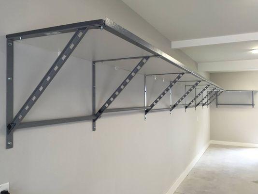 Garage shelving