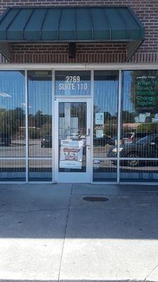 Front door of this GameStop location at 2:36pm on a Saturday