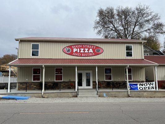 Main Street Pizza and Bistro