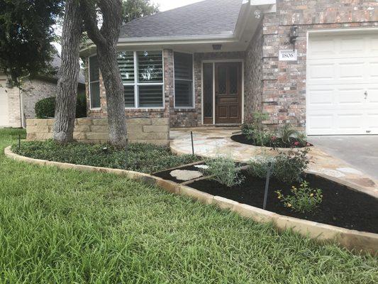 Enhanced curb appeal from flagstone entry