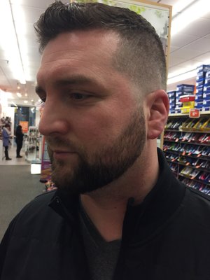 Looked everywhere for someone to give me a cut like this. I Showed Eric a picture of what I had in mind and he made it happen!!