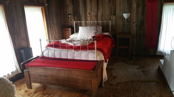 Bed Carriage House upstairs