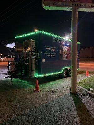 Food truck corner of Bedford-Euless Rd and Hurstview Dr