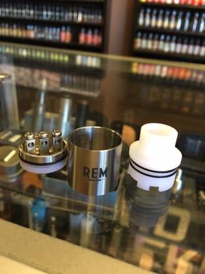 REM rda. This juice capacity has got to be massive. Double O rings to stay drippy not leaky