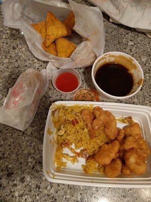 Sweet & Sour Chicken combo with brown sauce + Crab Rangoon