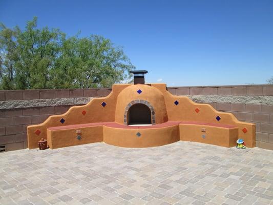 'Beehive' Outdoor fireplace with Earth Tone paver patio