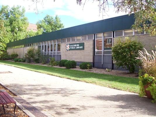 The Galesburg Public Library, 40 E Simmons St, Galesburg IL 61401.