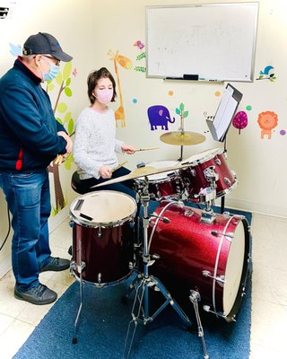 Drumming Lesson_01