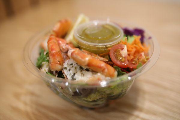 Shrimp salad, i think goes by "bimbo" salad in the menu ))