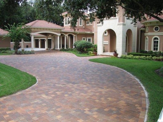 Driveway cleaned & sealed with matte finish