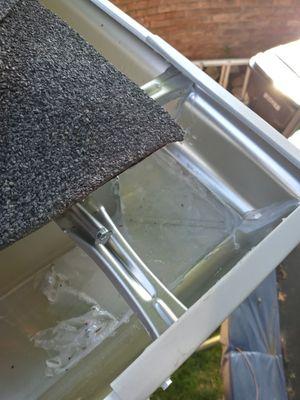 Gutter with new seal