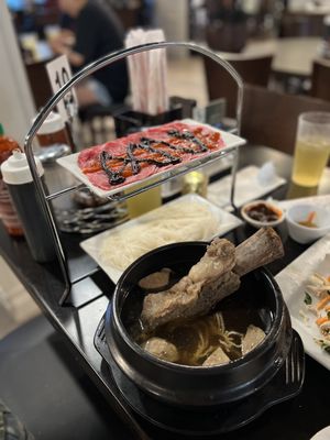 Short Rib Hot Stone Bowl Pho - must try but it's pricy