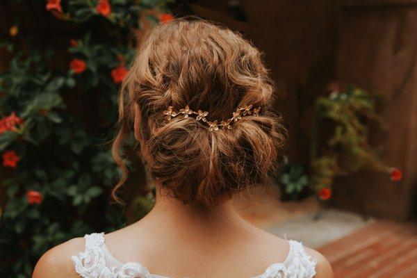 The Valeria Hairvine in 14K Gold Vermeil and Opals