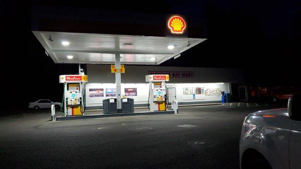 Updated Shell gas pumps and storefront