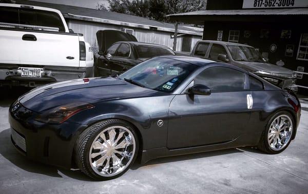 Custom paint off a Mercedes Benz on this 350 Z