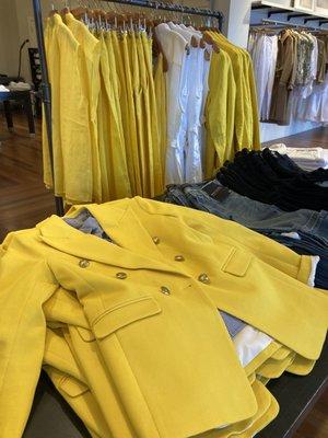 Beautiful yellow in stock April 2022