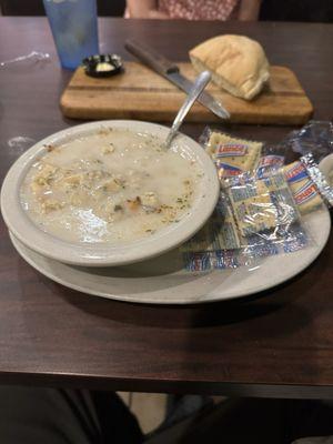 New England Claim Chowder.