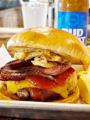 Old Fashioned Burger with Bacon