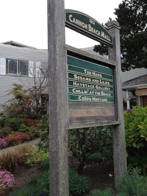 Cannon Beach Mall