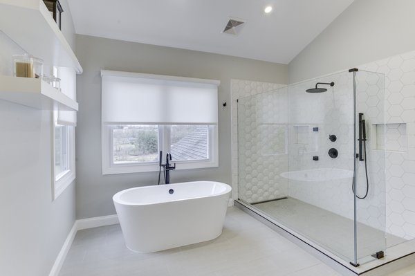 Modern White Bathroom Design