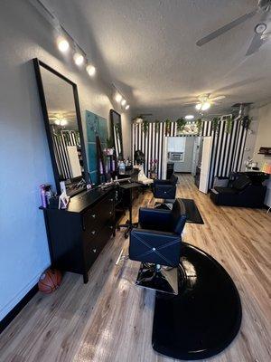 Local beauty salon. Freshly deep cleaned