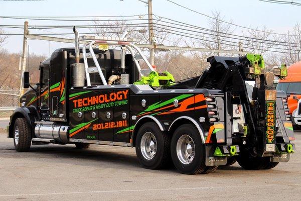 Technology Towing | Clifton NJ | (201) 212-1911 | Truck Repair | Heavy Duty Towing | Roadside Assistance |