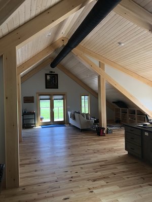 Polyurethane ceilings and beams primed and painted drywall