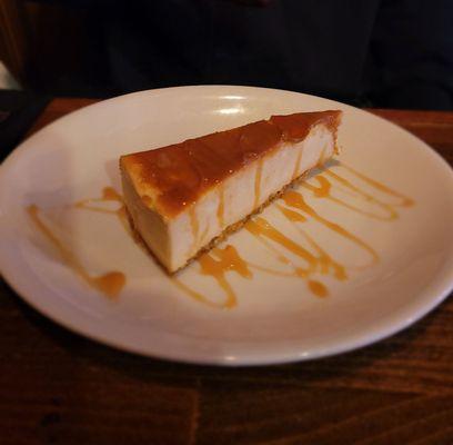 Salted caramel cheesecake