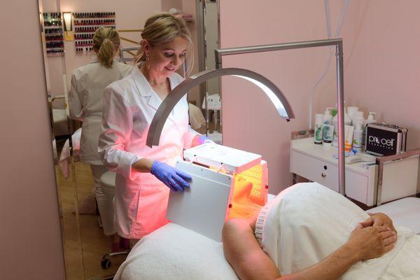 Lightwave Therapy, LED Treatment