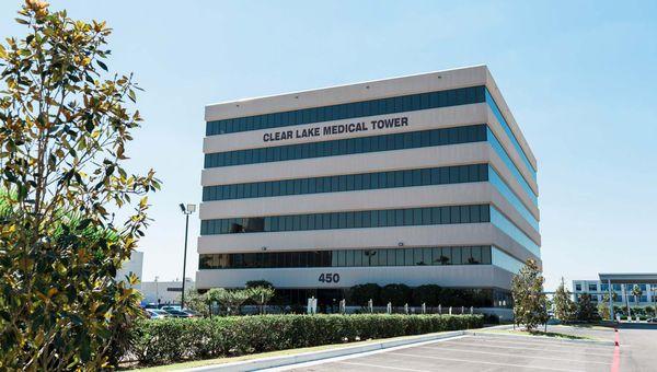 Memorial Plastic Surgery: Clear Lake, Exterior