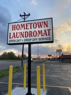 Local laundromat in Sikeston MO