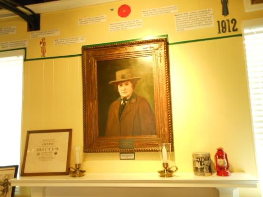 Painting of founder Juliette Low JUN2012