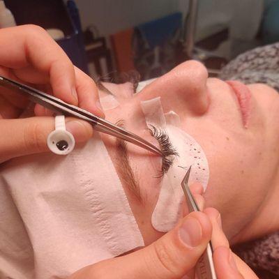 Application of Lash Extension