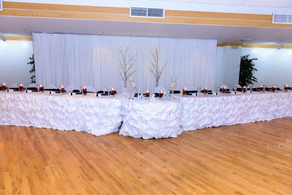 Head Table