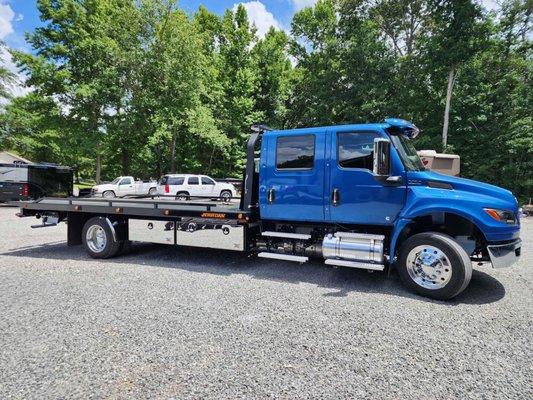 flatbed tow truck in Oklahoma City Oklahoma