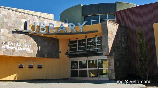 Hillview Library Entrance