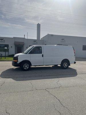 2009 Chevrolet Express 2500 

Unit 000-01