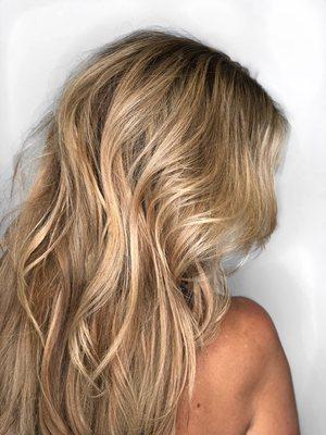 Blonde Highlight/Root Smudge Combo and Cut by Justin