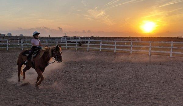 After the waterfront ride, Pud let our daughter practice her horsewomanship