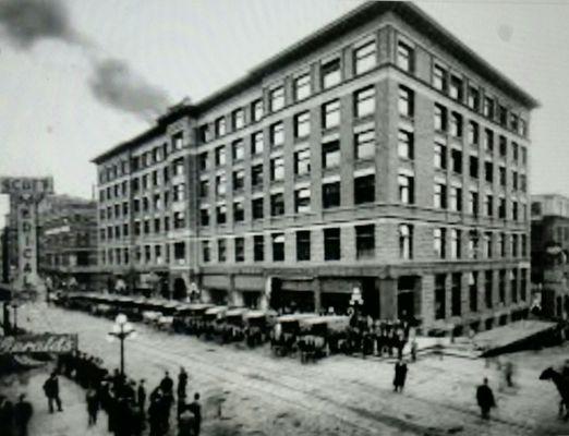 Old Photo Colman Building  1909