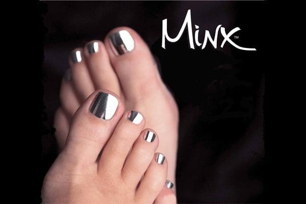 Minx Nails Available at Shoreline Glow