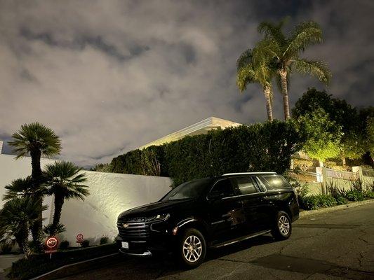 2021 blacked out suburban