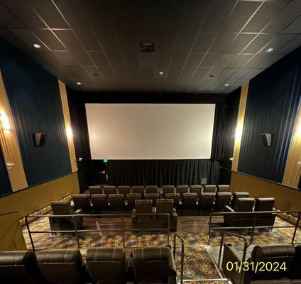 Athol Cinemas 8