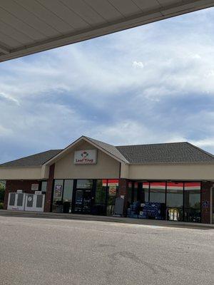 Loaf 'N Jug Car Wash