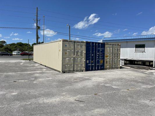 New 8' x 40 shipping containers