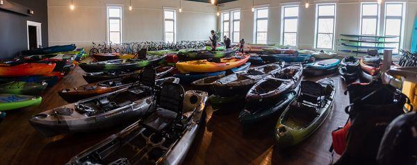 Kayak showroom loft